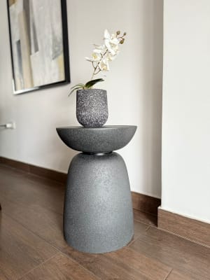 MESA AUXILIAR LATERAL DUMO TERRAZO