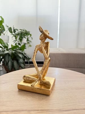 ADORNO DAMA DE ORO