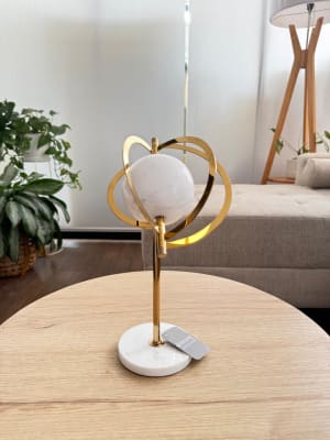 ADORNO ESCULTURA PLANETA DECOR