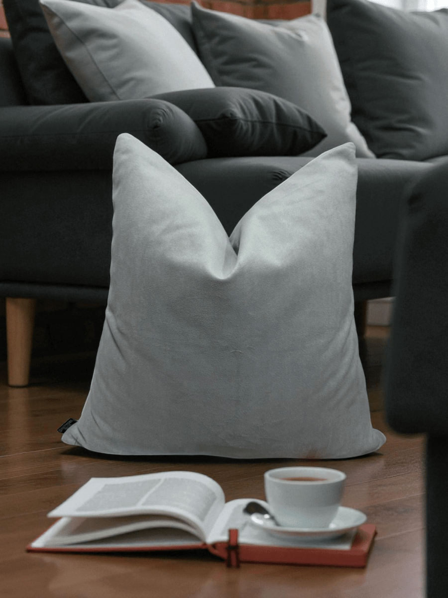 FUNDA DE COJÍN MONTREAL GRIS CLARO