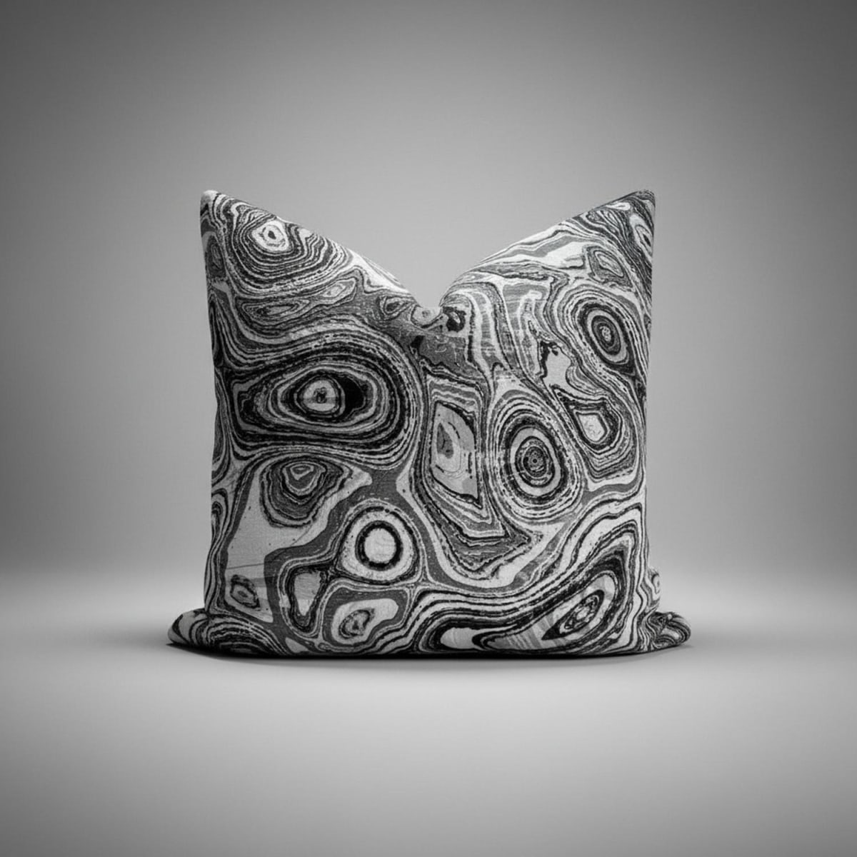 FUNDA DE COJÍN MARBLE BLACK SATIN2