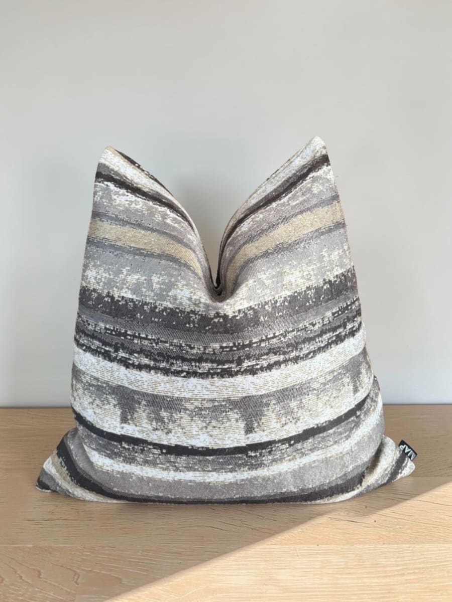 FUNDA DE COJÍN ESTRATOS3