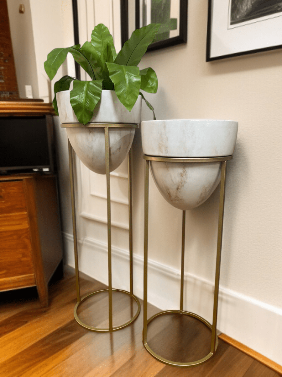 MACETERO DE PISO LIRA