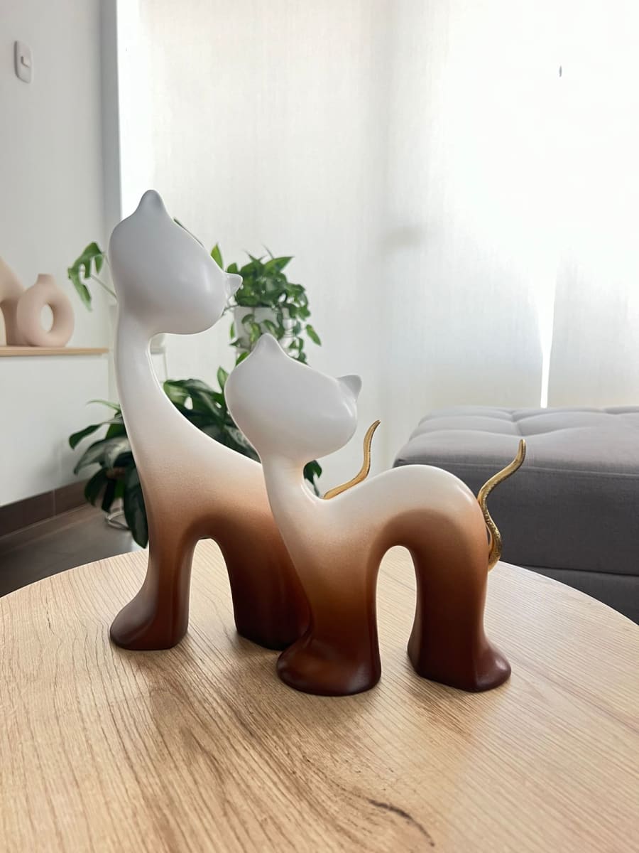 ADORNO PAREJA DE GATOS
