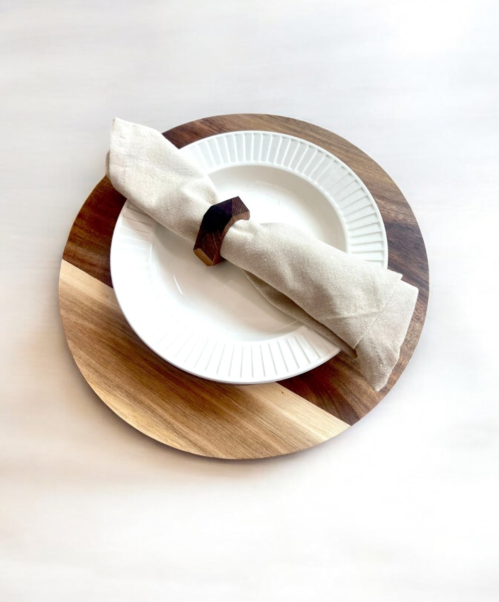 SERVILLETA DE TELA BEIGE 3