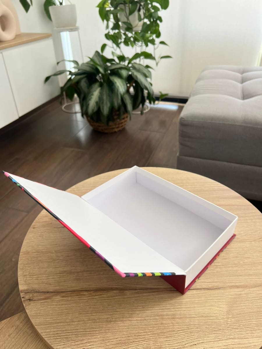 LIBRO DECORATIVO POP ART3