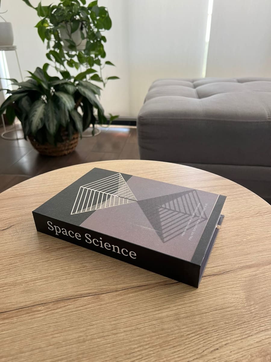 LIBRO DECORATIVO SPACE SCIENCE2