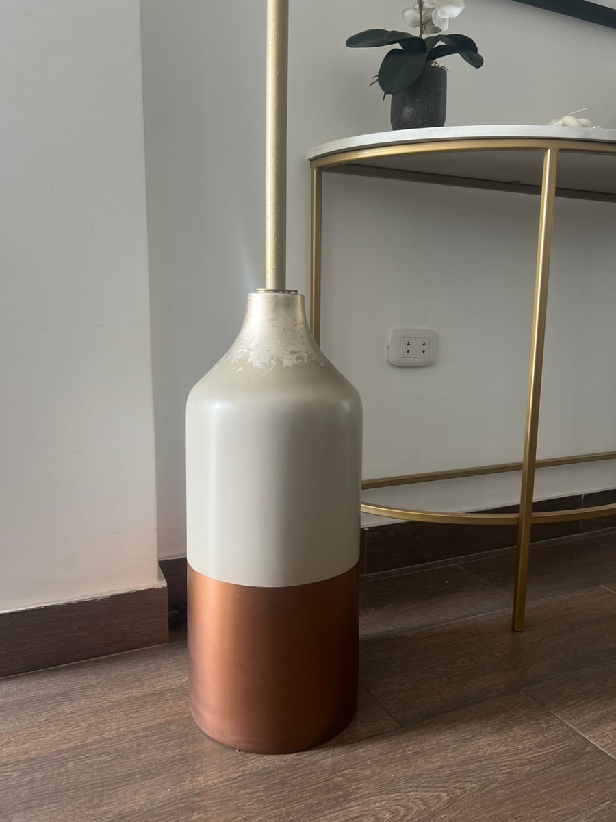 LAMPARA DE PIE TERRA1