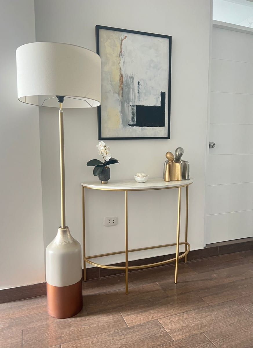 LAMPARA DE PIE TERRA2