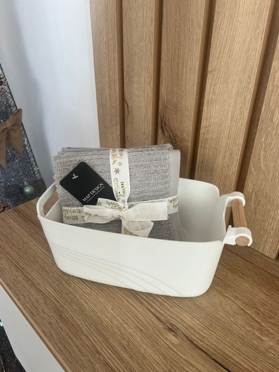 PACK ORGANIZADOR CON 3 TOALLAS NAVIDAD3