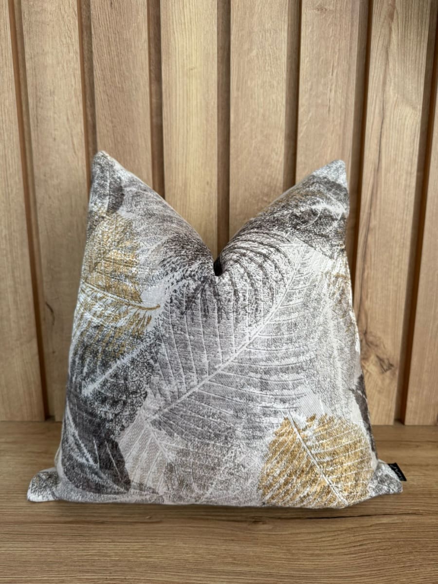 FUNDA DE COJÍN HOJAS2