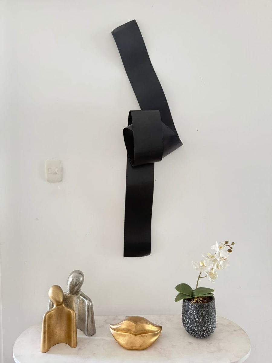 ESCULTURA DE PARED NUDO