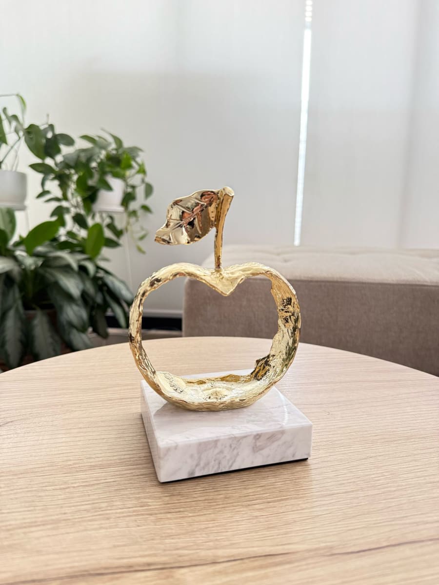 ADORNO MANZANA MÁRMOL1