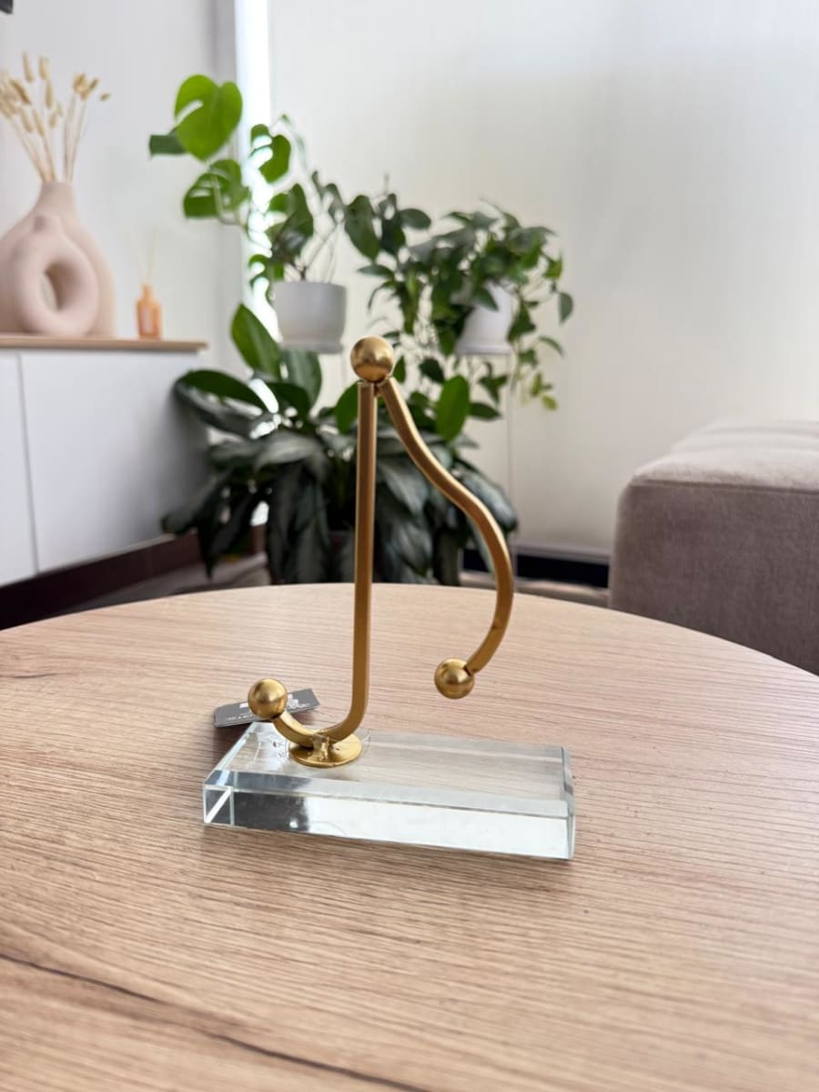 ADORNO DE ESCRITORIO MELODÍA DORADA3