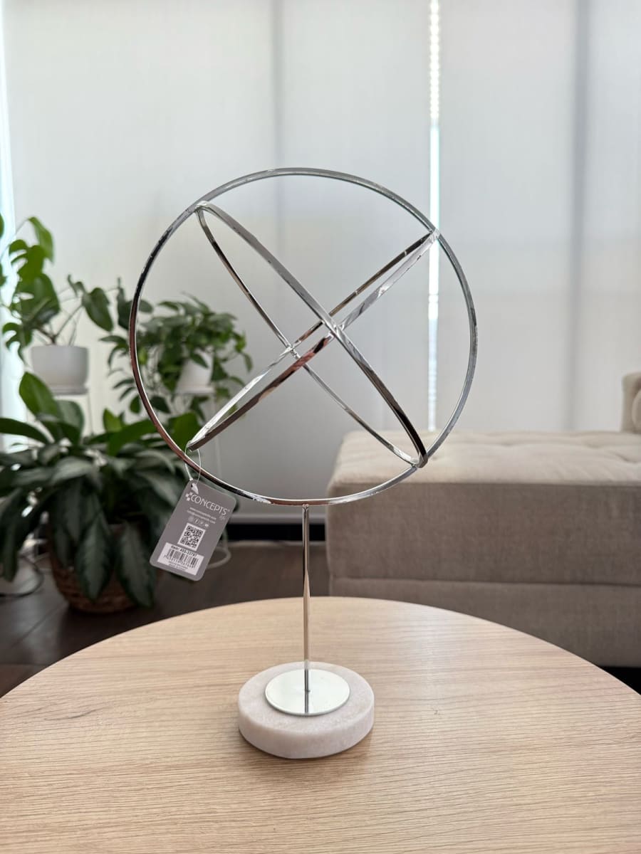 ADORNO TOTEM STAND ÁTOMO