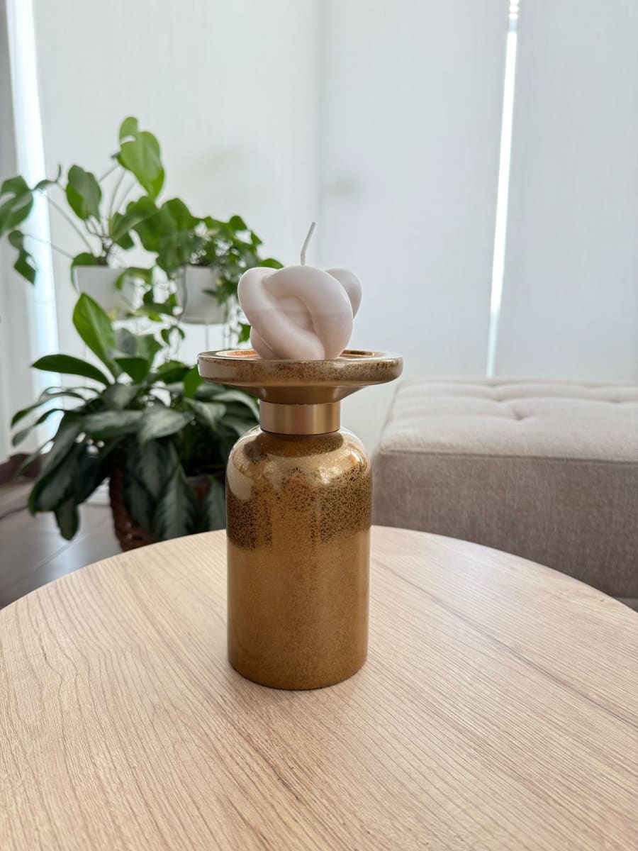 PORTAVELA AURA DORADA1