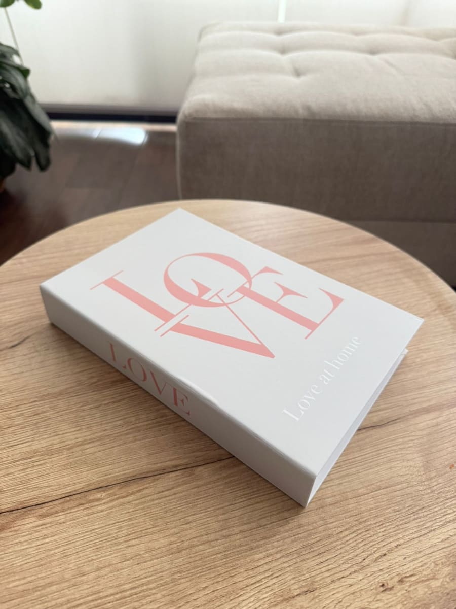 LIBRO DECORATIVO LOVE2