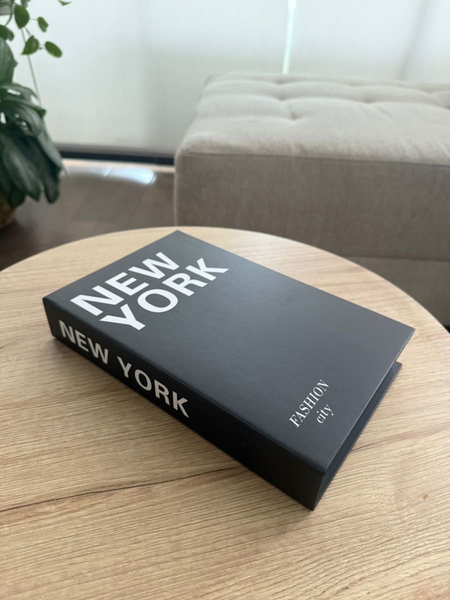 LIBRO DECORATIVO NEW YORK2