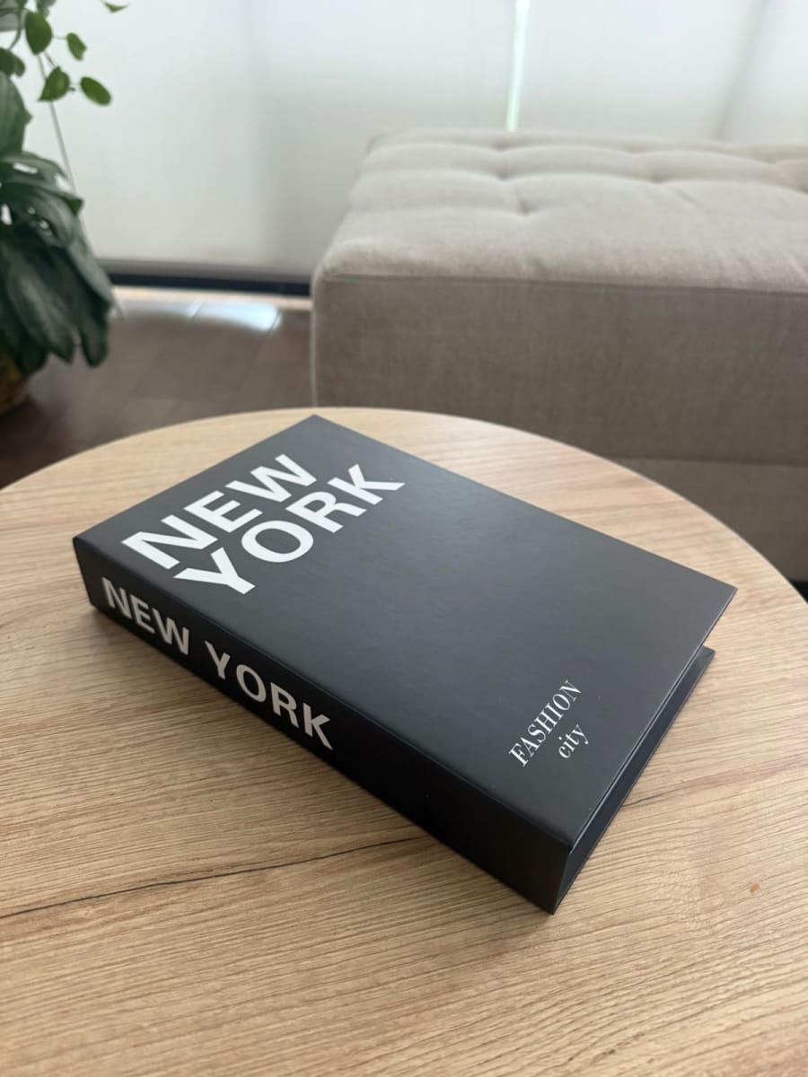 LIBRO DECORATIVO NEW YORK3