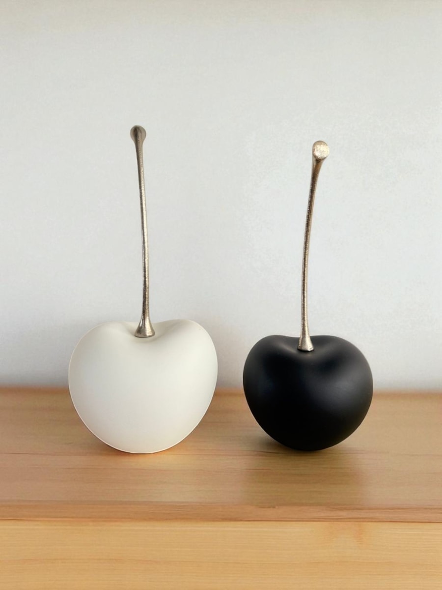 JUEGO DE CEREZAS DECORATIVAS BLACK AND WHITE1