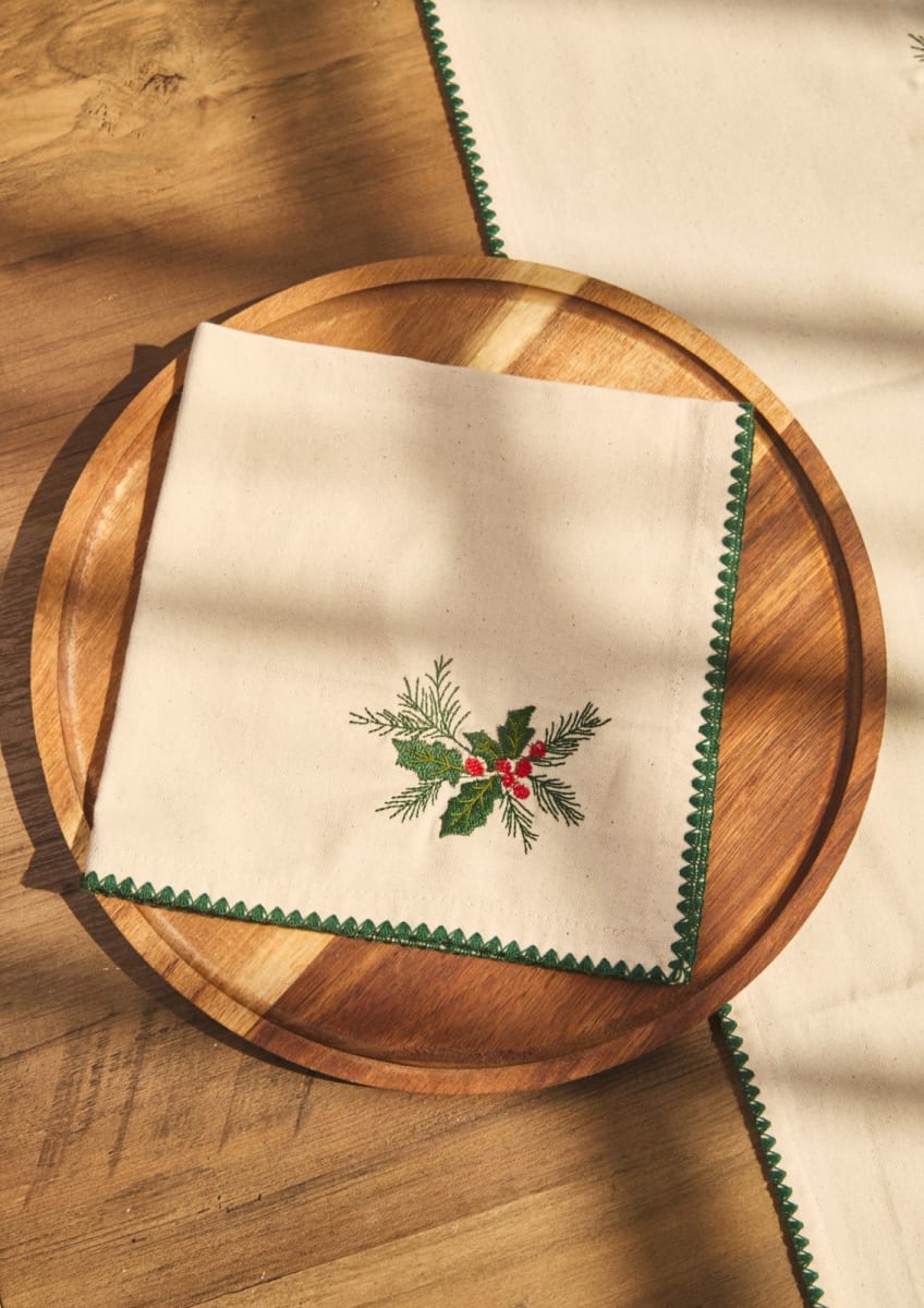 SET X2 SERVILLETAS DE TELA ACEBO NAVIDEÑO1