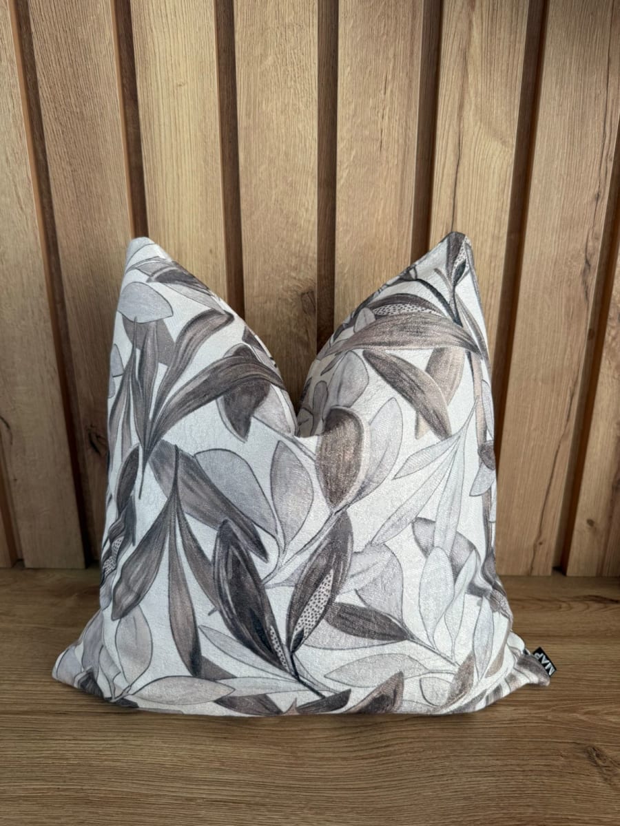 FUNDA DE COJÍN OLIVO TAUPE1