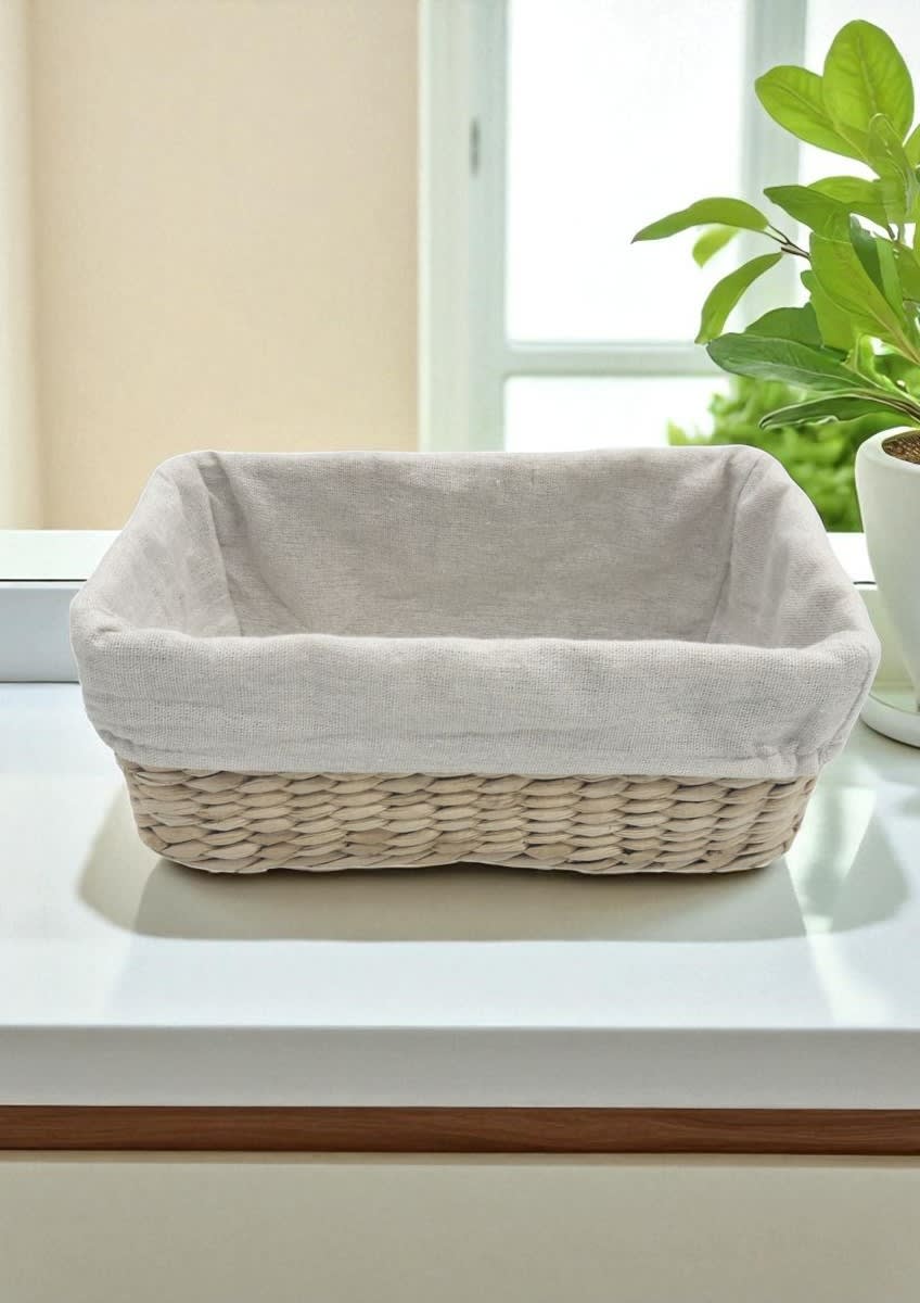 CANASTA RECTANGULAR TRENZADA CON TELA