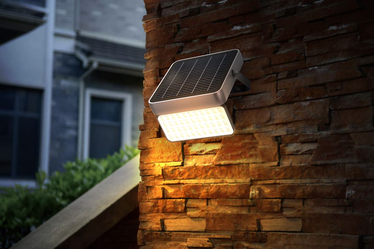 PROYECTOR SOLAR CHALLENGER AJUSTABLE 45W4