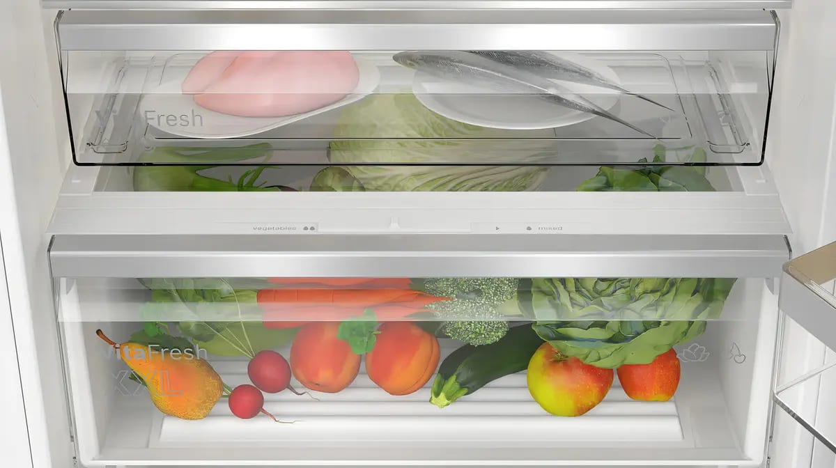Refrigerador Combi Integrable Bosch Serie 4 KBN96VFE0 No Frost 383 L VitaFresh XXL2