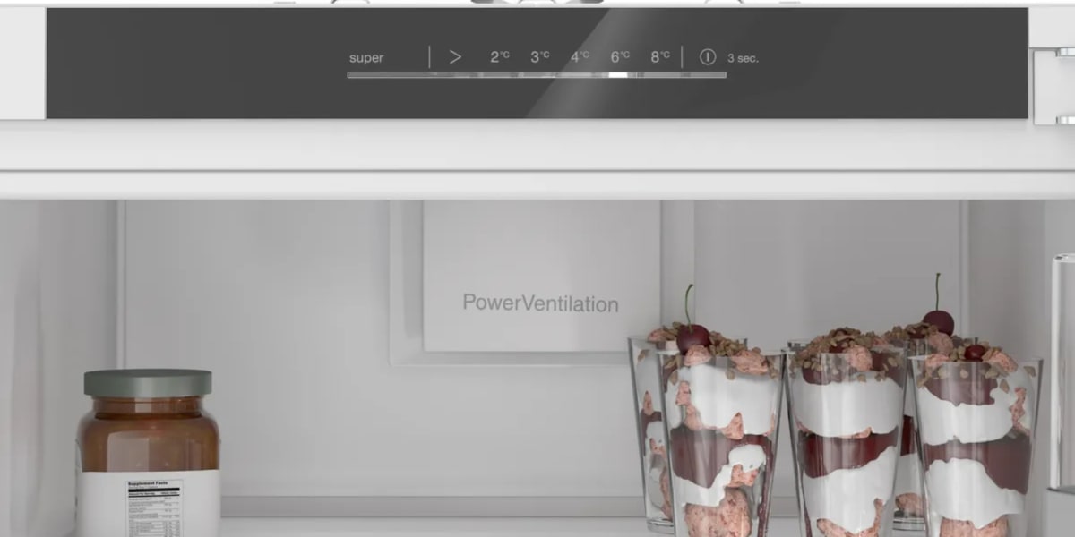 Refrigerador Integrable Bosch Serie 6 KIR81ADD0 310 L VitaFresh XXL SoftClose4