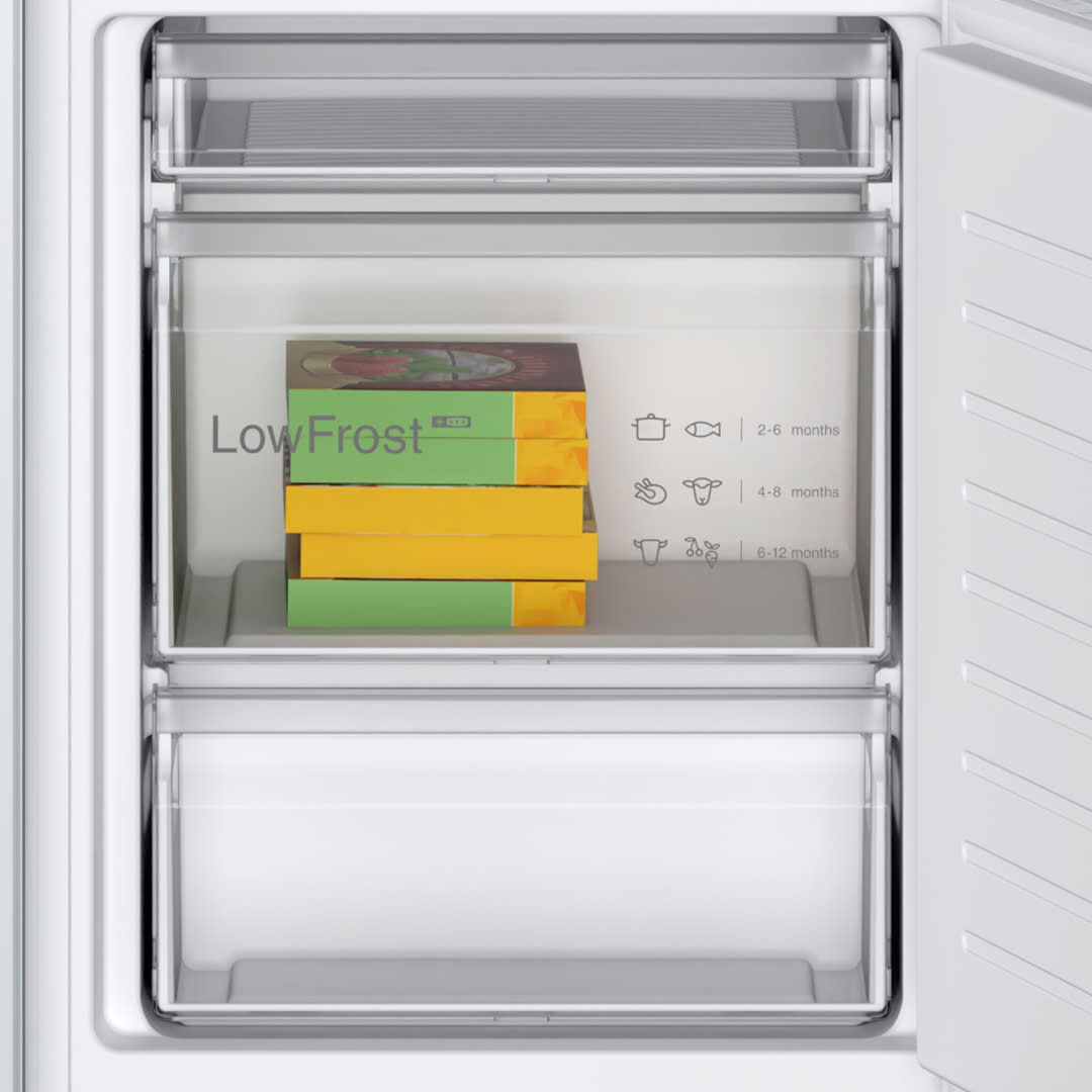 Serie 4 Frigorífico combinado integrable 177.2 x 54.1 cm Puerta deslizante4