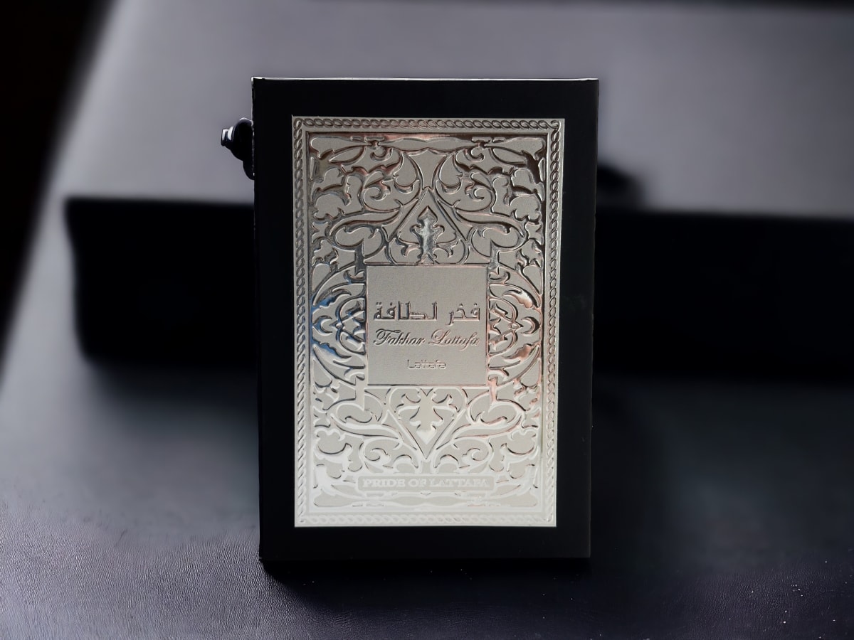 FAKHAR BY LATTAFA 3.4oz/100ml EDP U1
