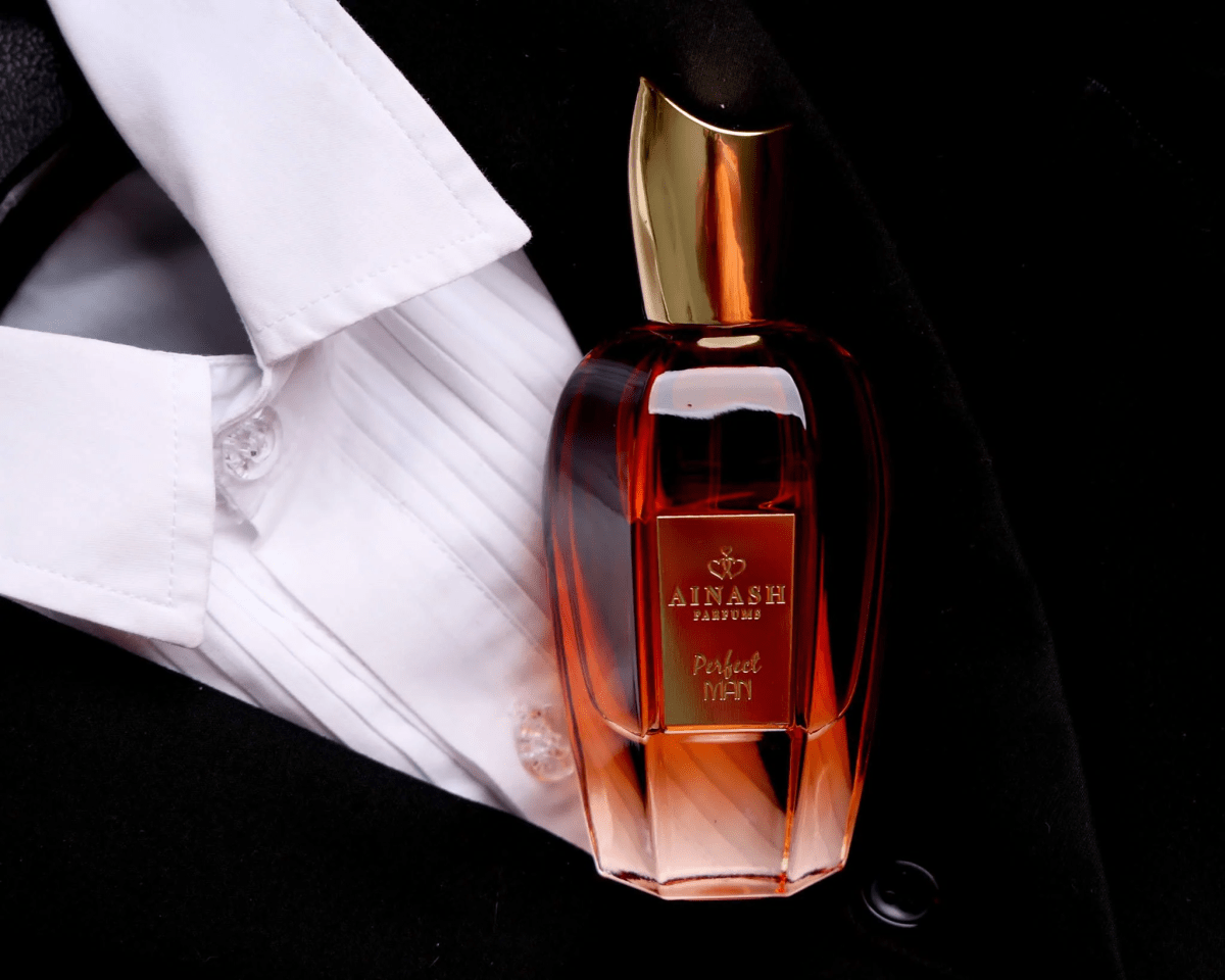 RED PASSION BY AINASH 2.5oz /75ML EXTRAIT U3