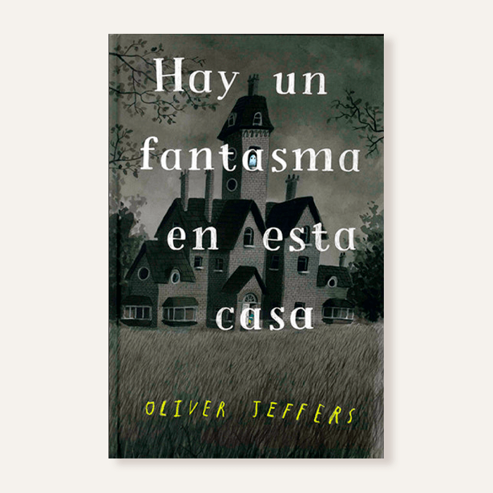 Hay un fantasma en esta casa1