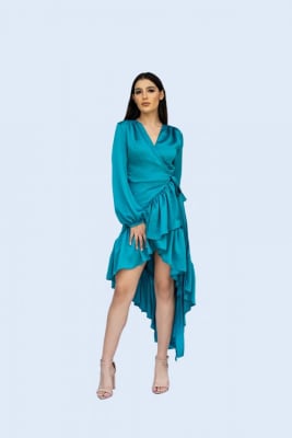 VESTIDO ENVOLVENTE CON ESCAROLA AZUL TURQUESA1