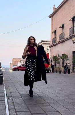 BODY  DE TERCIOPELO ROSA1