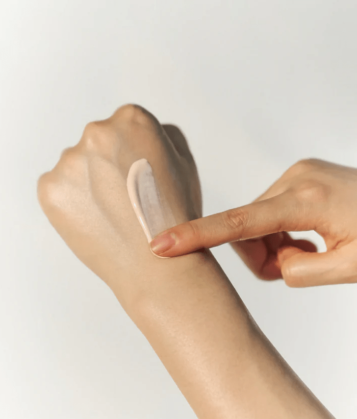 SKIN1004 Tone Brightening Sunscreen Tone-up – Protector Solar SPF50 – Despigmentante – 50ml4