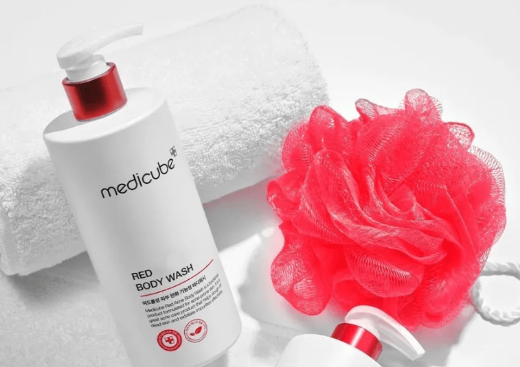 MEDICUBE Red Body Wash – Limpiador Antiacné corporal 400ml2