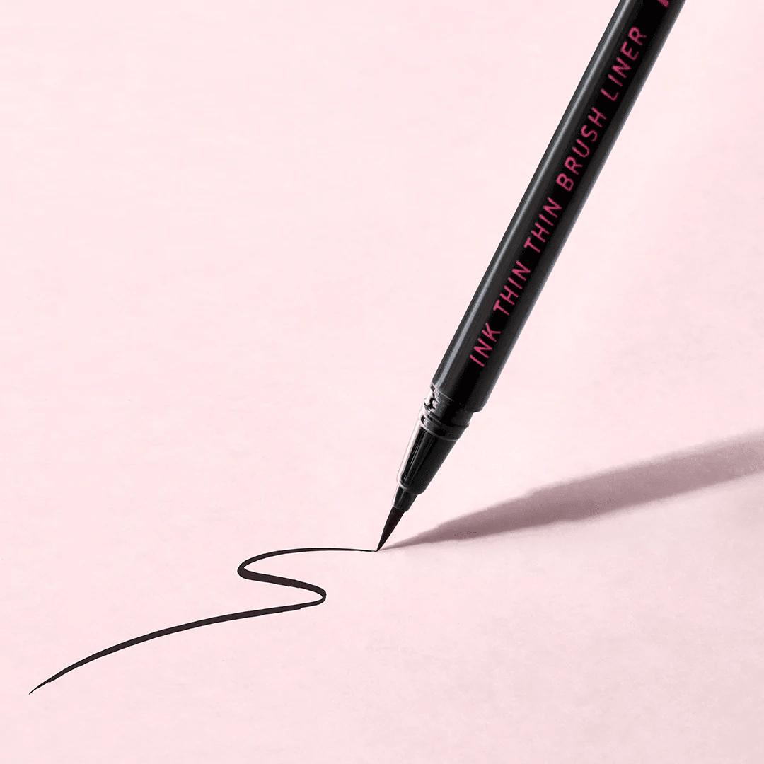 Peripera Delineador “Ink Thin Thin Brush Liner” 001 BLACK NOIR2