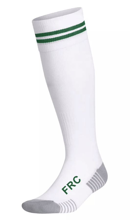 CALCETAS DE FÚTBOL COLOR BLANCO CON LÍNEAS VERDES1