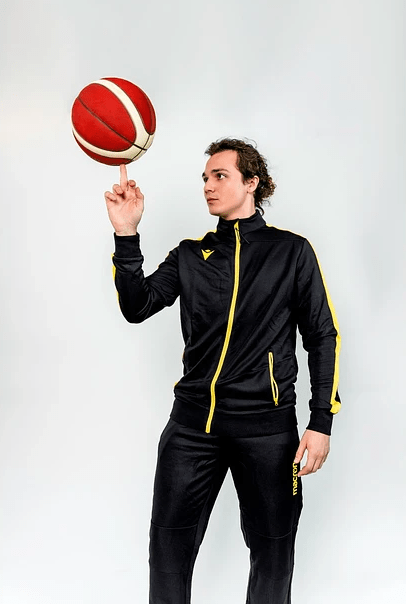 BUZO DEPORTIVO MACRON, MODELO HERO, HOMBRE3