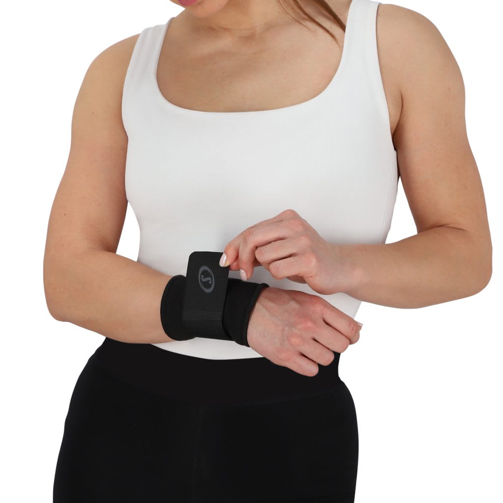 MUÑEQUERA CON VELCRO3