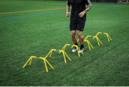 VALLA DE SALTO Y DISCO DE AGILIDAD ENTRENAMIENTO 2 EN 12