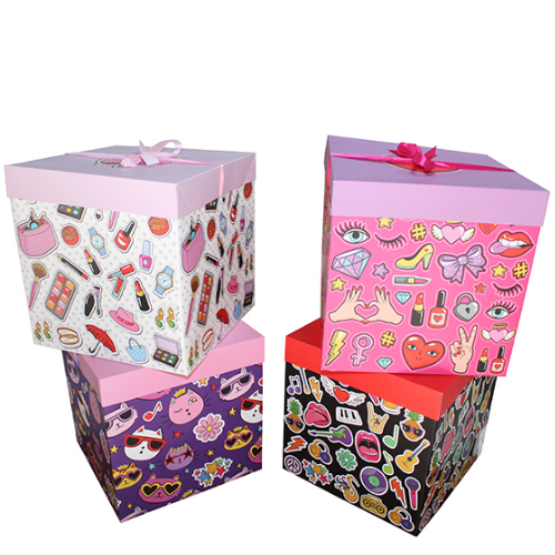 CAJA DE REGALO 15X15 TEEN1