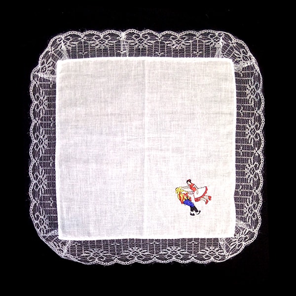 PAÑUELO BORDADO C/BLONDA2