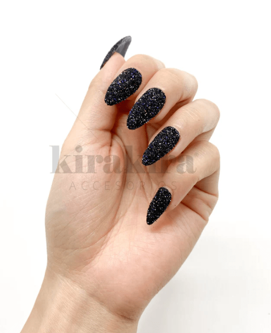 UÑAS EN PUNTA5