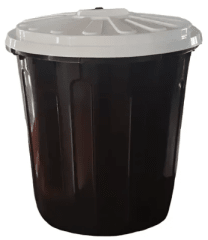 BASURERO NEGRO C/TAPA 20 LTS