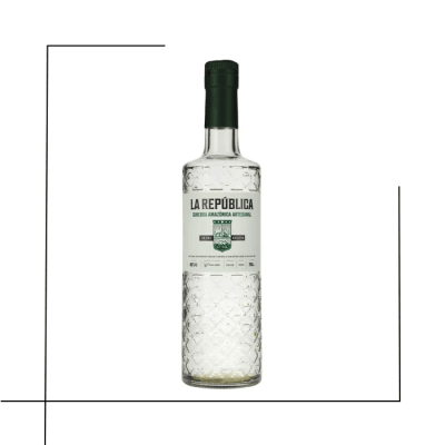 GIN LA REPUBLICA GINEBRA AMAZÓNICA ARTESANAL1