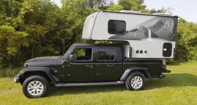 A PEDIDO - TRUCK CAMPER ATOM 600A TRAVEL LITE - HILUX/RANGER/ETC1