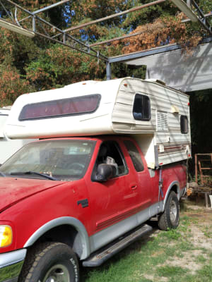 USADO - TRUCK CAMPER YUKON PARA HILUX, RANGER, AMAROK, F150, SILVERADO, RAM, TUNDRA